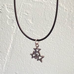 3 Star ⭐️ necklace